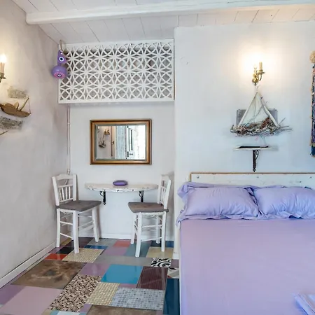 Anthippi (adults Only) Lejlighedshotel Páros