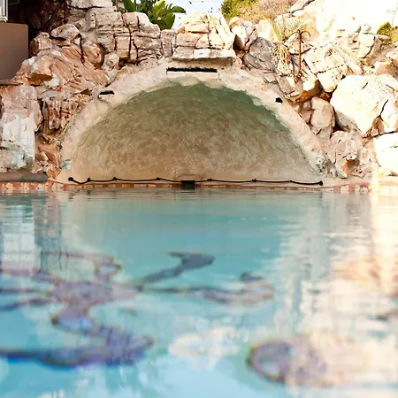 Lägenhetshotell Anthippi (adults Only)