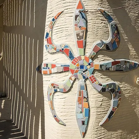 Anthippi (adults Only) 3* Paro