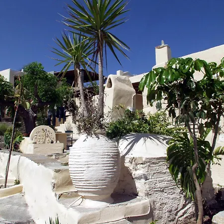 Anthippi (adults Only) Paro